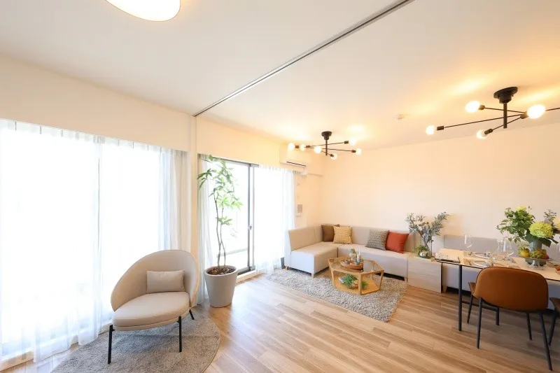 照明や家具選びまで対応可能な環境